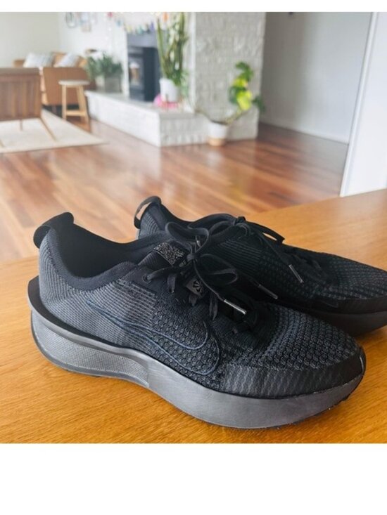 Nike Men\'s Interact Run Running Shoes sz 9.5 Black excellent condition main image 5